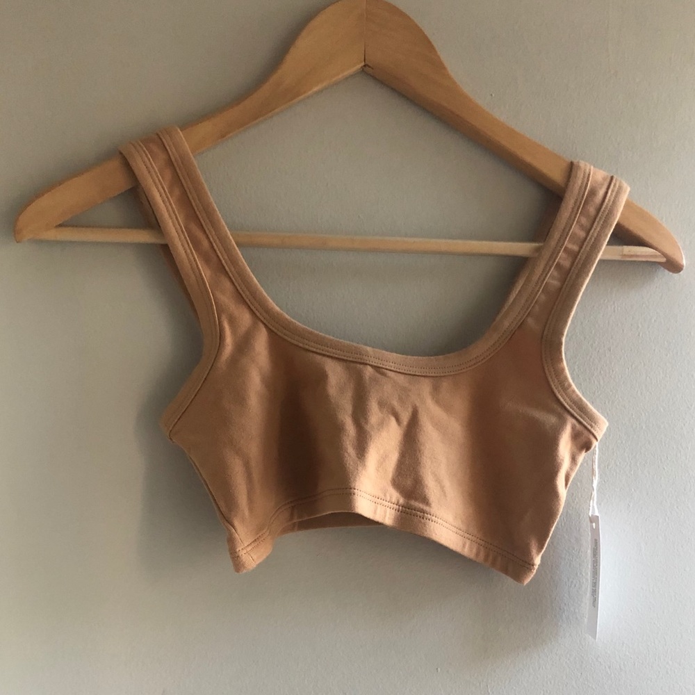 NWT M Camel Arq Wide Strap Bra